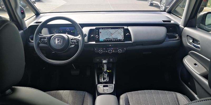 Honda Jazz (2026) 1.5 i-MMD Hybrid Advance - fotka 7 z 13