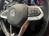Volkswagen Passat 2.0 TDi LED SVĚTLA, rezervace - náhled 13