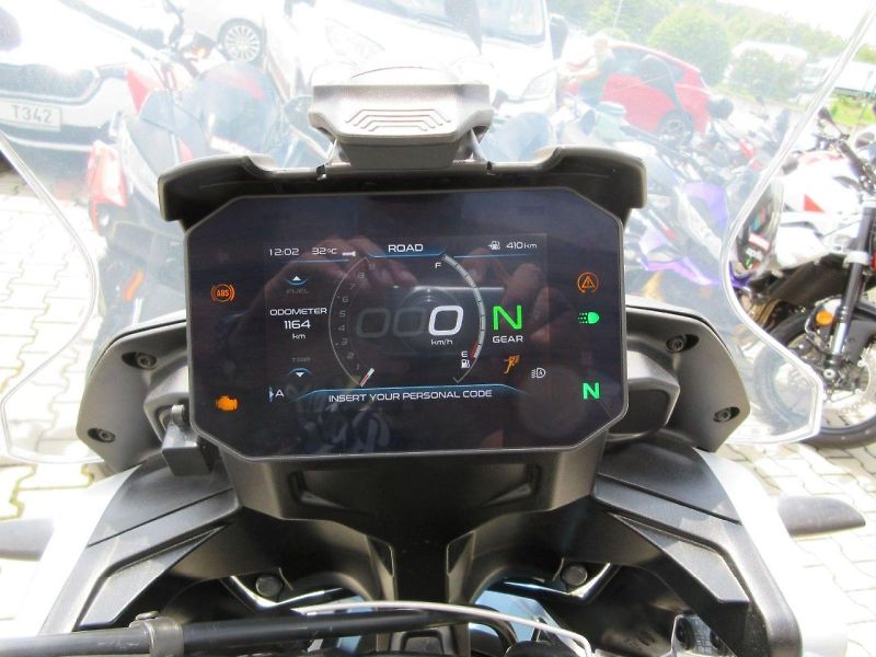 Moto Guzzi (2026) V85 TT Travel e5+ - fotka 11 z 12