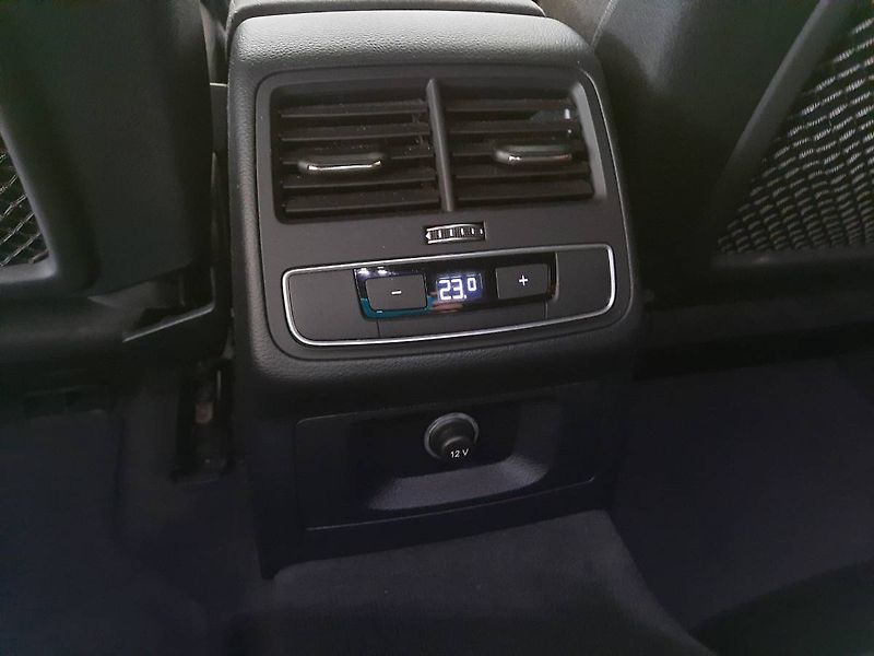 Audi A4 (2022) Avant 45 TFSI quattro (195kW/2 - fotka 21 z 26