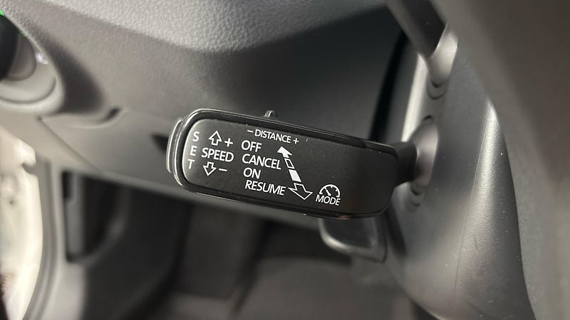 Škoda Scala 1.5 TSI DSG Style - fotka 14 z 34