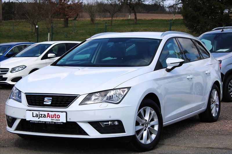 Seat Leon 1,6 TDi ST 85kW STYLE,serviska - fotka 13 z 42