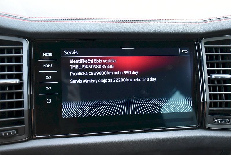 Škoda Kodiaq (2022) RS 2.0 TSI 180kW DSG 4x4 - fotka 17 z 32