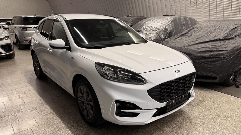 Ford Kuga (2022) 2.0d ST-Line,4x4,ČR,SERVIS - fotka 14 z 44