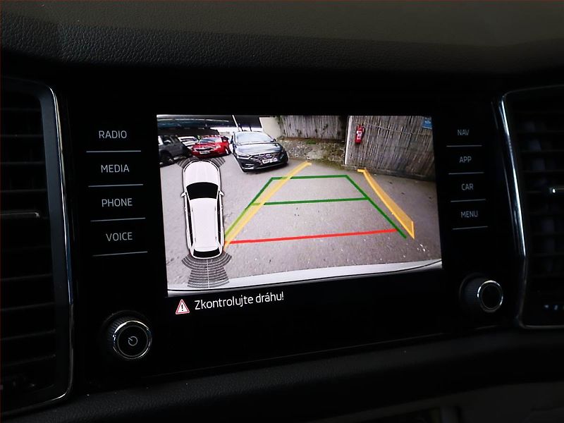Škoda Kodiaq (2018) 2.0 TDI, Automat, Serv.kniha - fotka 15 z 19