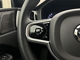 Volvo XC60 B4 AWD R-DESIGN AUT CZ - náhled 25