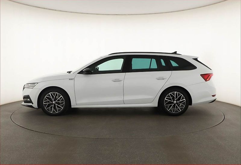 Škoda Octavia (2023) Sportline 2.0 TDI - fotka 3 z 20