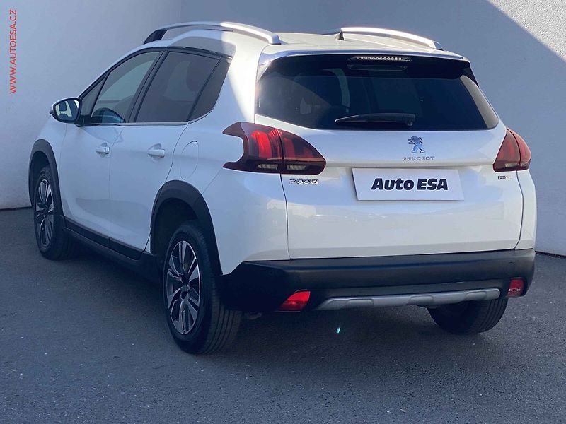 Peugeot 2008 (2017) PT, Allure, AT - fotka 6 z 16