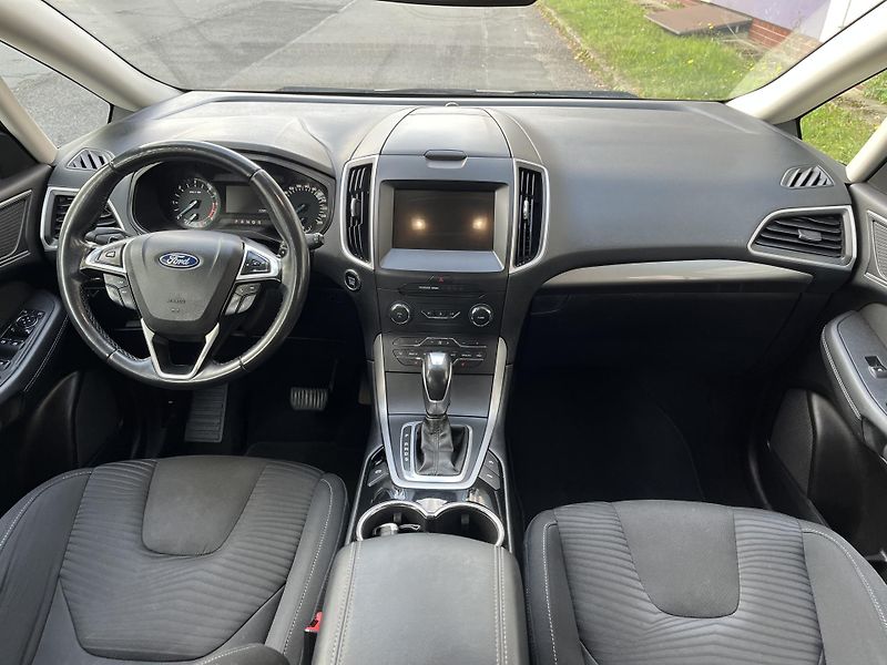 Ford S-MAX 2,0 TDCI /Trend + / servis.kn. - fotka 28 z 36