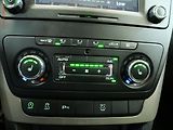 Škoda Yeti (2014) 2.0TDI, ČR, Xenon, AC - náhled 20