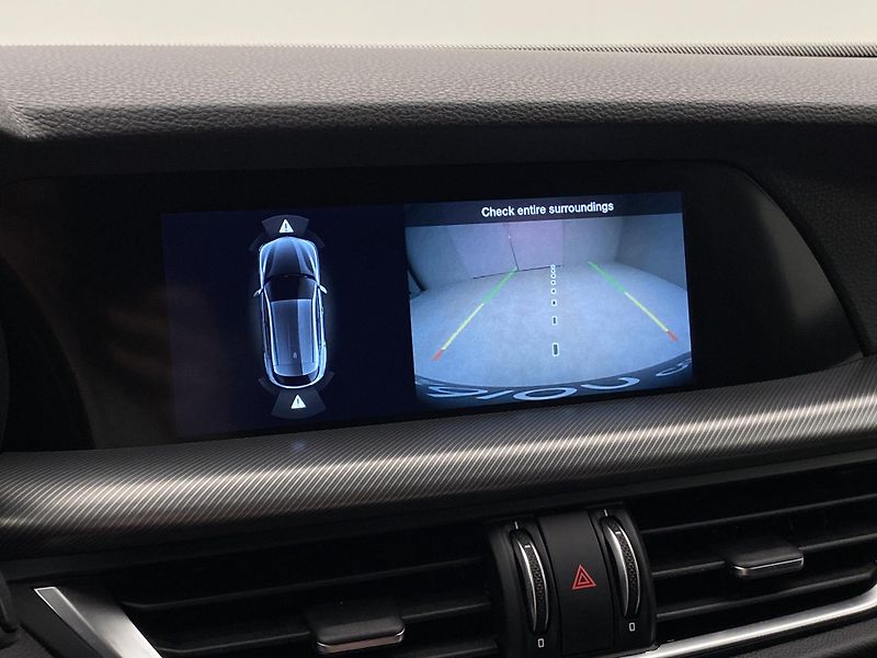 Alfa Romeo Stelvio VELOCE 2.2JTDm Q4 AUT - fotka 56 z 56