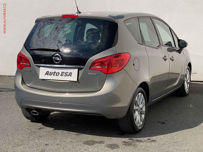 Opel Meriva (2012) 1.4 T 150, Edition - fotka 4 z 16