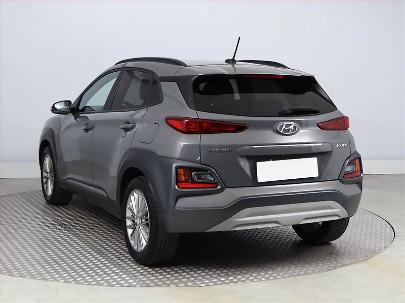 Hyundai Kona (2019) Style 1.0 T-GDI, ČR,1.maj - fotka 4 z 17