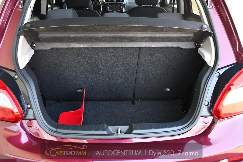 Mitsubishi Space Star 1.2i VÝHŘEV  - fotka 38 z 44