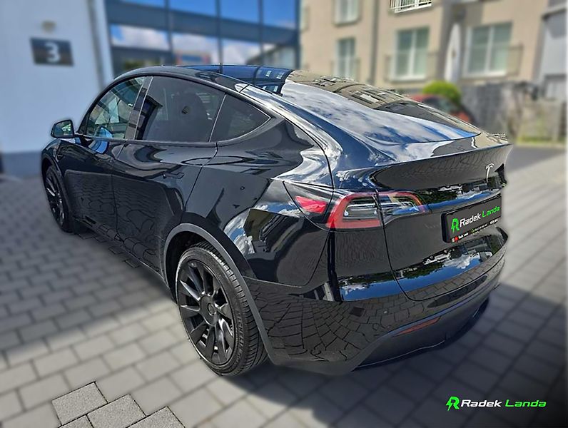 Tesla Model Y (2023) Berlín, 20