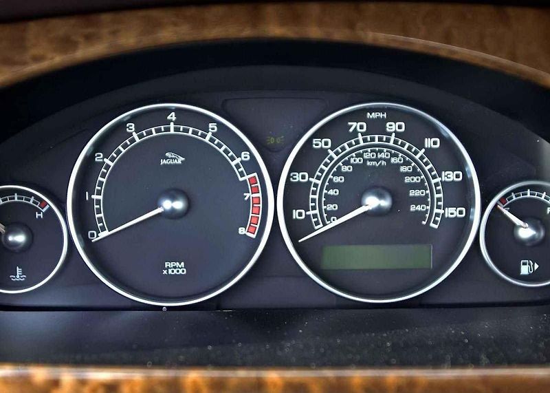 Jaguar X-Type prošel celou řadou změn, dieselové motory ale byly shodné s Fordem.