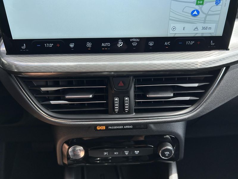 Ford Kuga Top Edition 2.5 HEV 132 kW - fotka 33 z 36