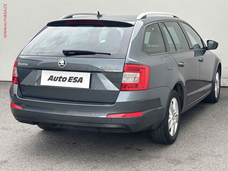Škoda Octavia (2015) 2.0 TDi, Ambition, +kola - fotka 4 z 17