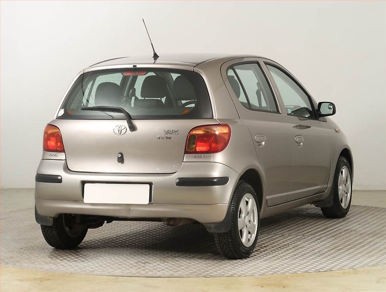 Toyota Yaris (2004) 1.0 VVT-i, po STK - fotka 5 z 14