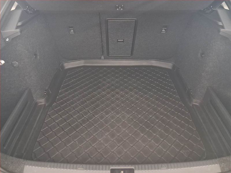 Škoda Octavia (2019) Style 1.5 TSI, Serv.kniha - fotka 14 z 25