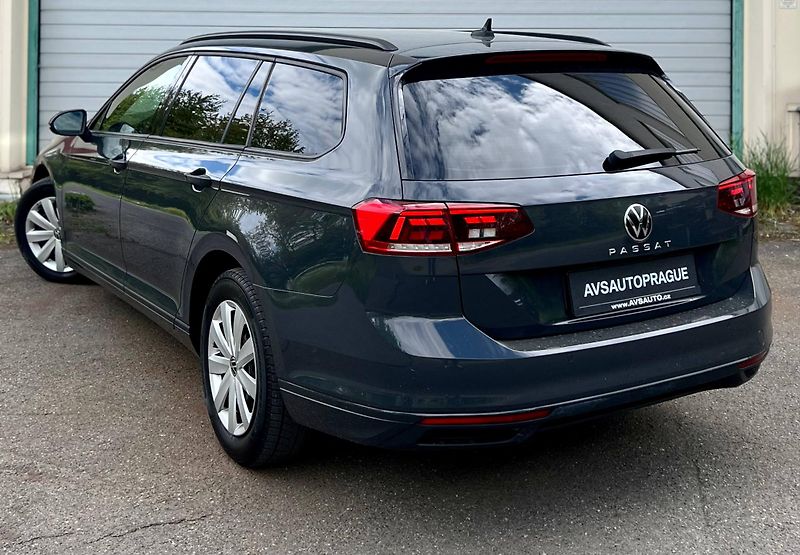 Volkswagen Passat (2021) B8 VARIANT 2.0 TDI DSG 2021 - fotka 6 z 37