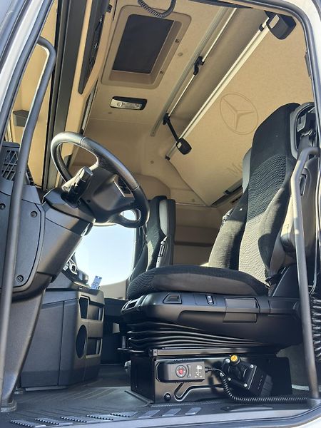 Mercedes-Benz Actros 1848 EURO 6 jednookruhová hydr - fotka 16 z 26