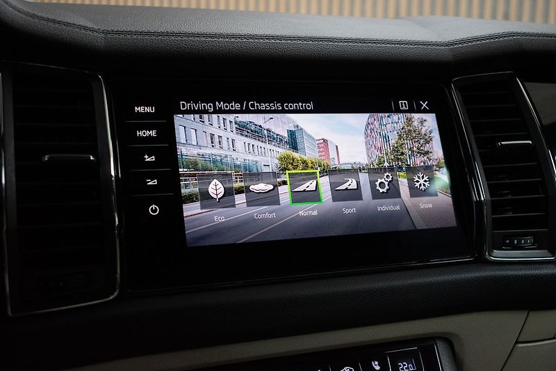 Škoda Kodiaq 2.0TDI 4x4*L&K*TAŽNÉ*DPH*ČR 1M - fotka 30 z 52