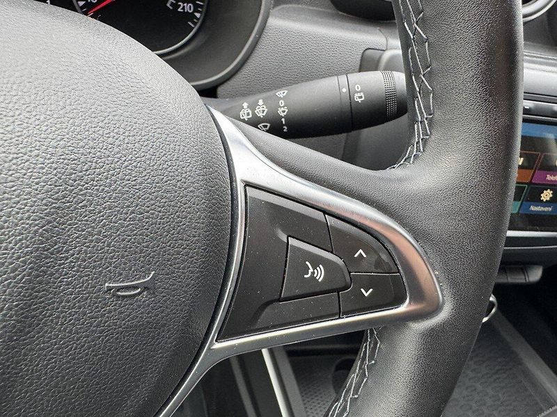 Dacia Duster (2019) 1.6i Navi Digi Klima Kamera - fotka 8 z 48