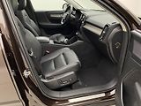 Volvo XC40 T4 AWD INSCRIPTION AUT CZ - náhled 28