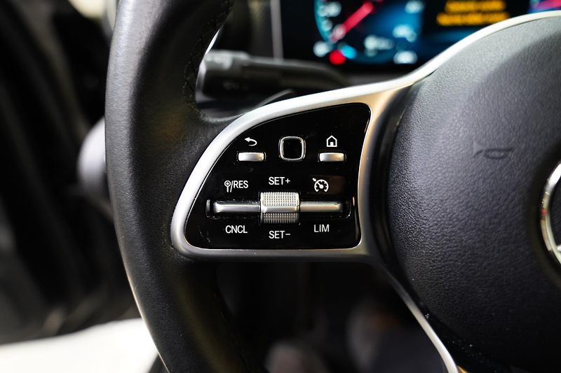 Mercedes-Benz Třídy A - fotka 15 z 25