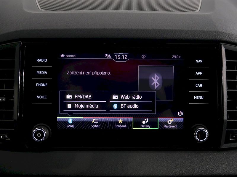 Škoda Karoq (2026) SPORTLINE 1.5TSI 110KW DSG TAŽ - fotka 26 z 42