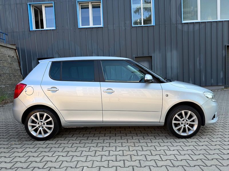 Škoda Fabia 1,2 TSi Best of /1.maj./servis - fotka 6 z 26