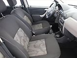 Dacia Sandero (2011) 1.2 16V, po STK, zamluveno - náhled 7