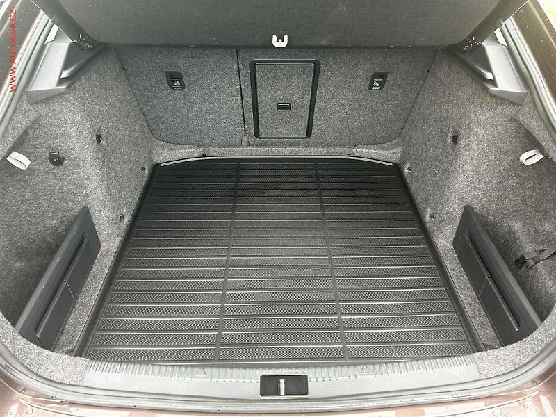 Škoda Octavia (2013) 1.4 TSI, autoAC - fotka 7 z 18