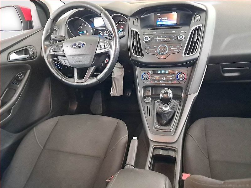 Ford Focus (2017) 1.5 TDCi, Tempomat - fotka 7 z 20