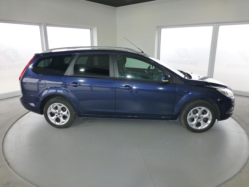 Ford Focus (2010) 1,6TDCI-80KW*KLIMATIZACE**ALU* - fotka 4 z 23