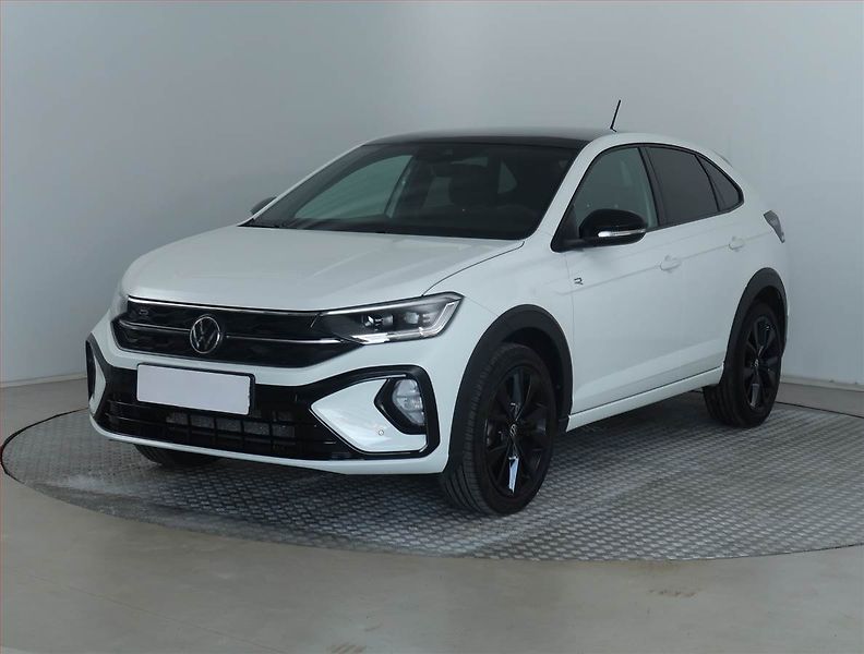 Volkswagen Taigo (2024) 1.5 TSI - fotka 2 z 19