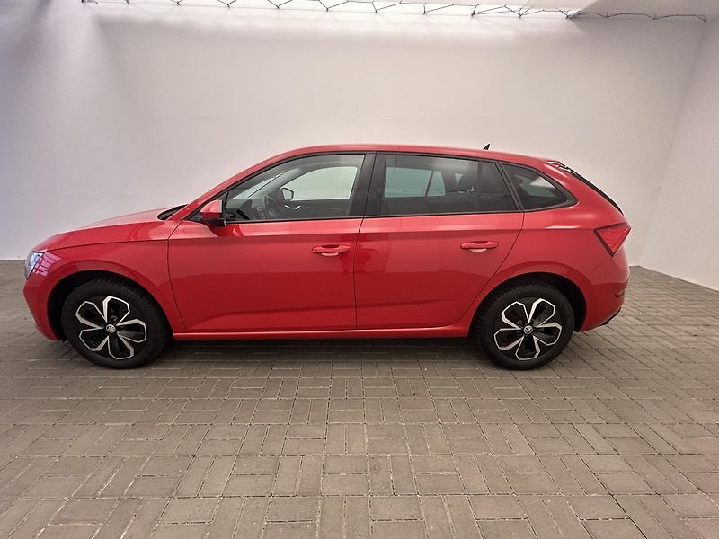Škoda Scala 1.0 TSI Ambition - fotka 3 z 22