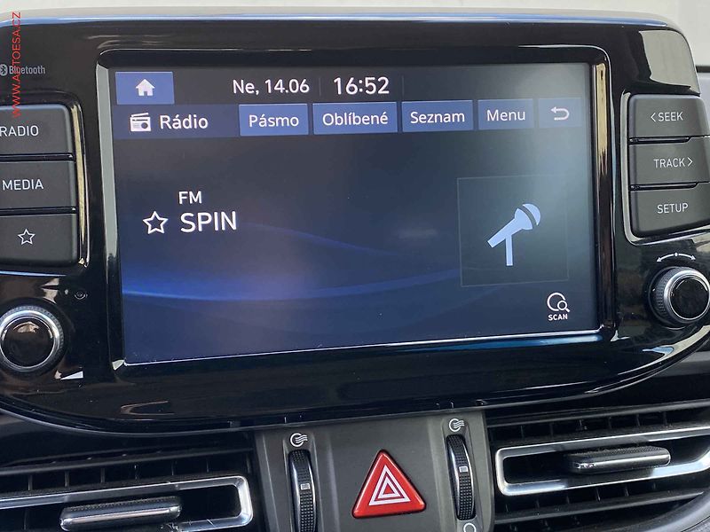 Hyundai i30 (2022) 1.5 T-GDi, 2.maj,ČR, Smart - fotka 18 z 21
