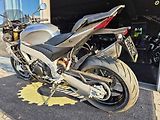 Aprilia Tuono V4 1100 RR (2024) E5 - AKČNÍ CENA - náhled 31