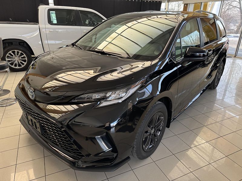 Toyota Sienna XSE 2,5 HEV AWD - fotografie inzerátu