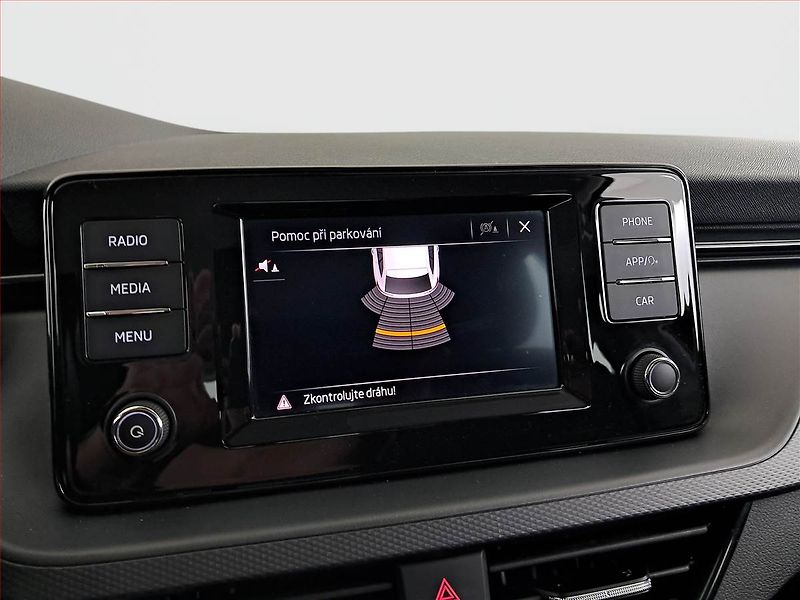 Škoda Scala (2023) Ambition 1.5 TSI, ČR,1.maj - fotka 17 z 18