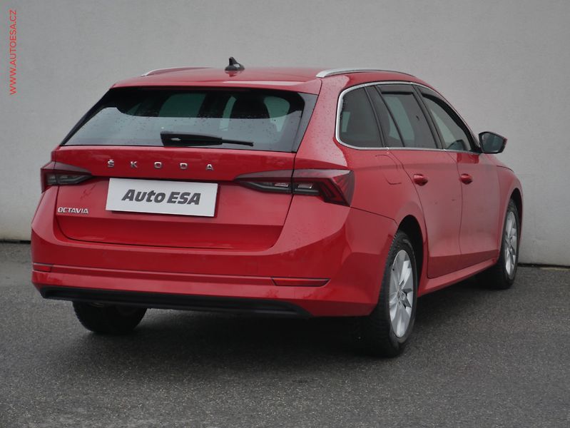Škoda Octavia (2020) 2.0 TDi, Navi, LED, AC - fotka 4 z 20