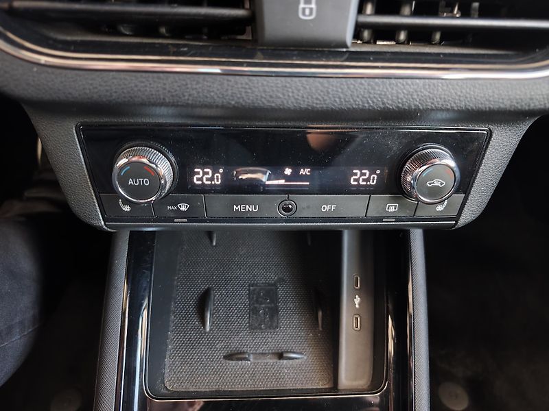 Škoda Kamiq (2019) 1.0TSi 85kW Style DSG - fotka 20 z 25