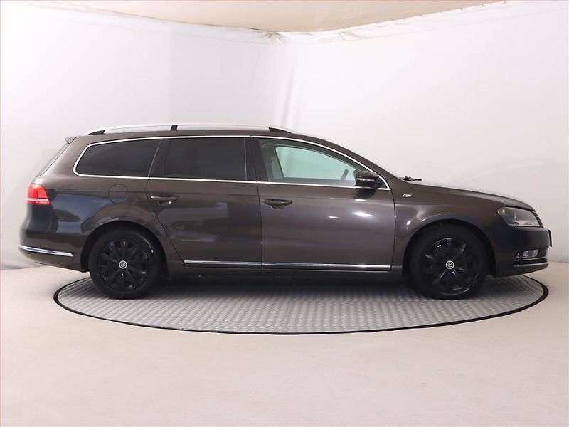 Volkswagen Passat (2013) Comfortline 1.6 TDI - fotka 6 z 16
