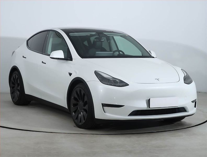 Tesla Model Y (2022) Performance 79kWh, SoH 92% - fotka 1 z 26