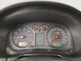 Volkswagen Golf (1998) 1.6, po STK, Klima - náhled 11