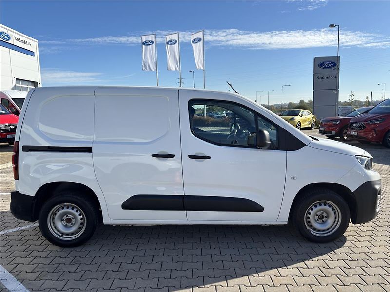 Peugeot Partner 1,2 Puretech 81kW Active L1 - fotka 6 z 33