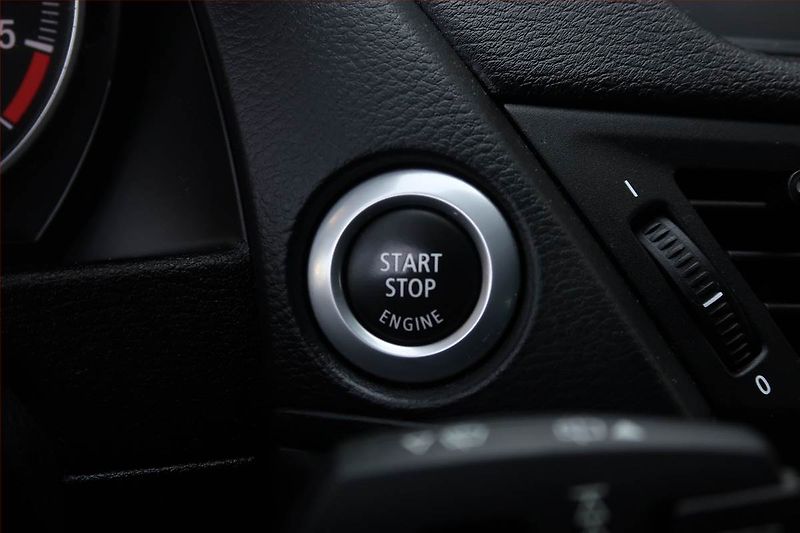 BMW X1 (2010) xDrive20d, 4X4, Xenony - fotka 17 z 17