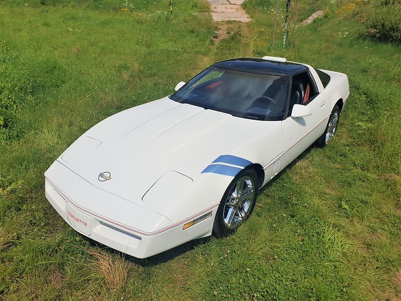 Chevrolet Corvette (1986) - fotka 3 z 26